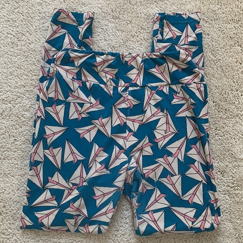 LuLaRoe Paper Airplanes Leggings - One Size